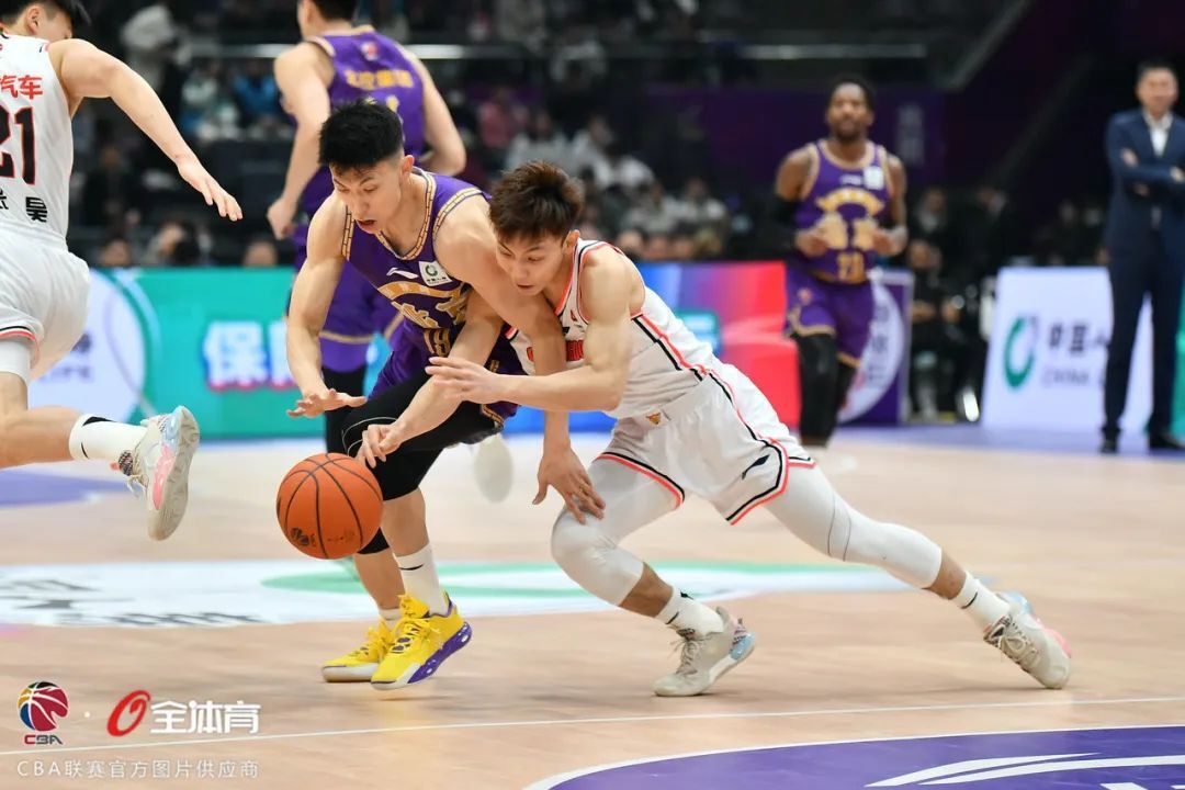 九游会包含欧篮联赛后再迎强敌;休斯敦火箭状态回暖;主帅态度——质疑声四起;心理建设被强调的词条